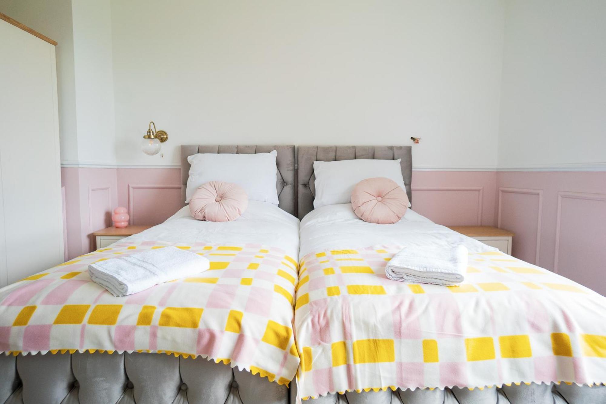 The Brambles Retreat In The Mournes Hotel Annalong Bagian luar foto